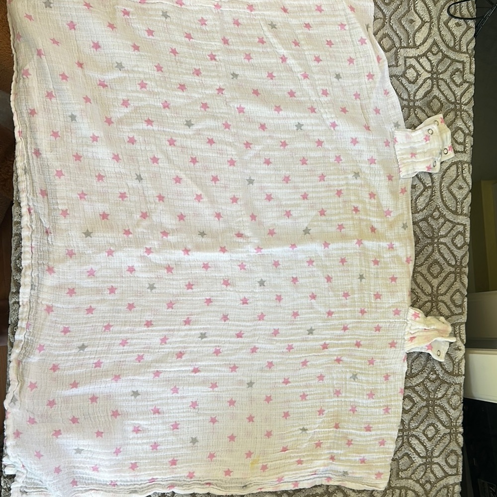 aden + anais Pink and Gray Star Muslin Car Seat Cover